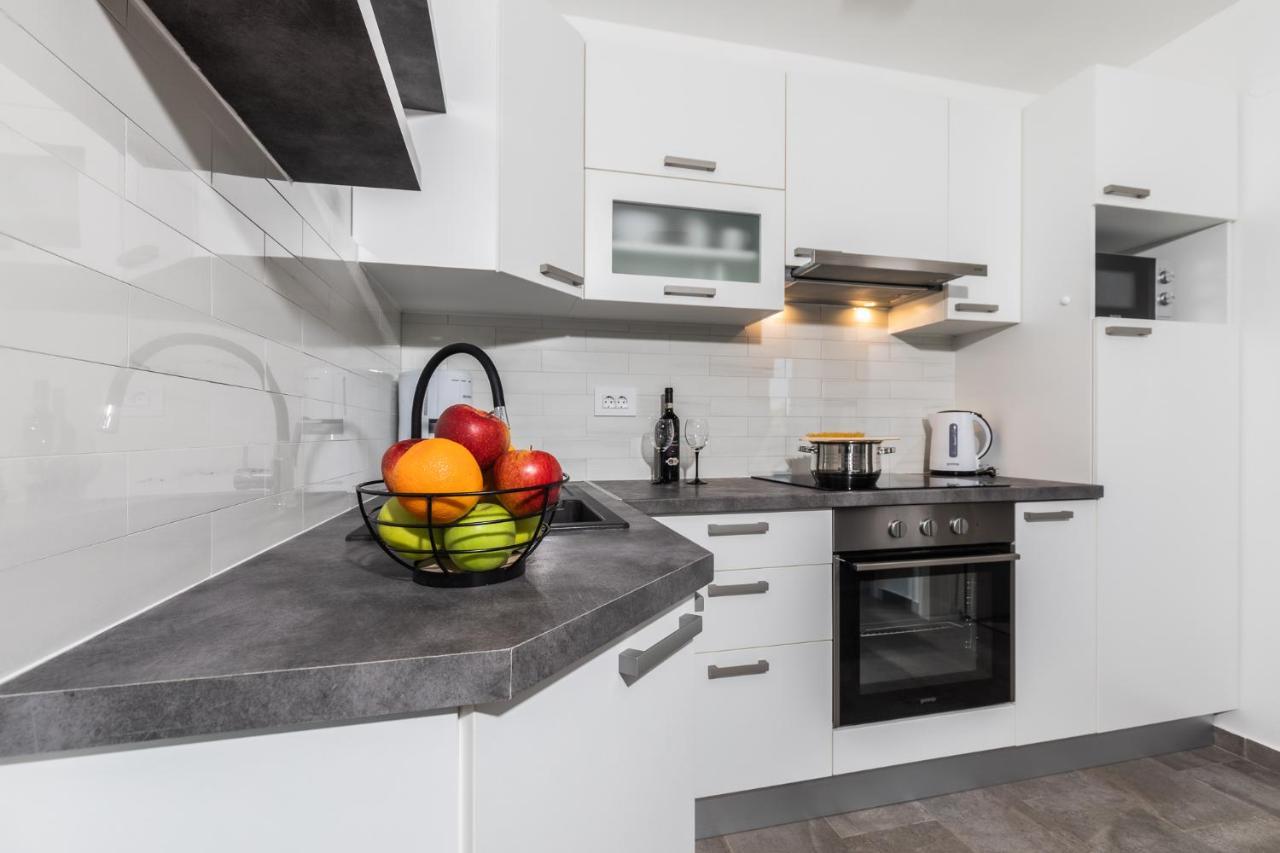 Apartman Bura Punat Ngoại thất bức ảnh