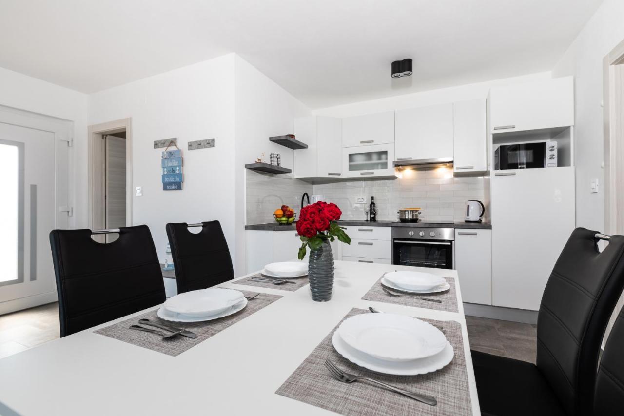Apartman Bura Punat Ngoại thất bức ảnh